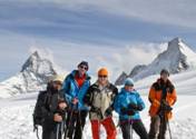 Haute route Chamonix-Zermatt 2011 Cervin et Dt Blanche.jpg
